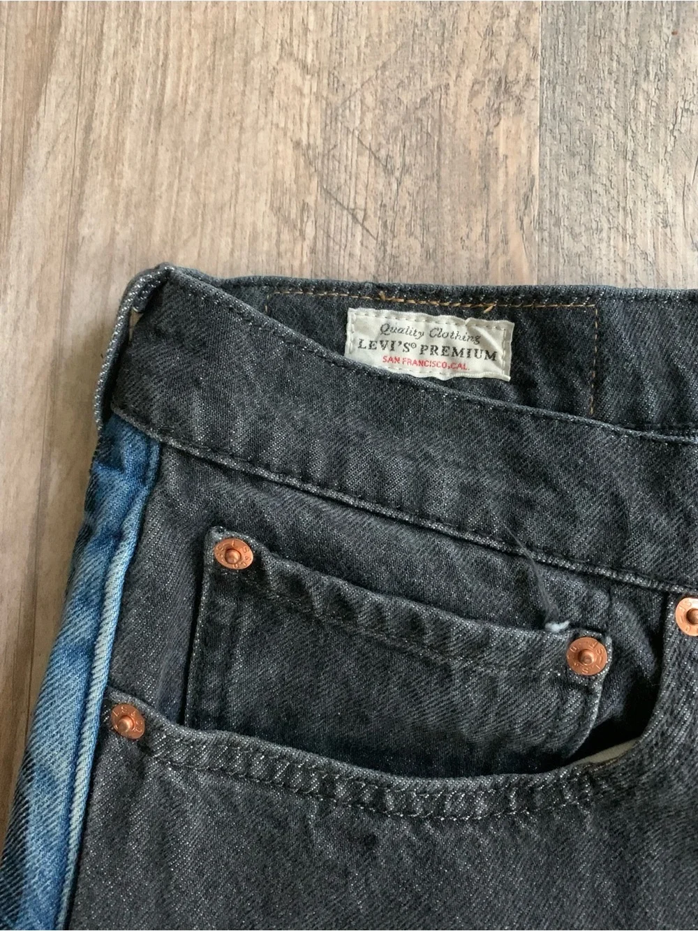 Levis size 32